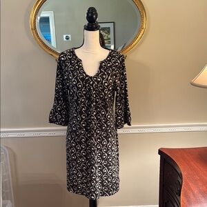 Aryeh Black and Cream Sheath Dress with Bell Sleeves. Size XL